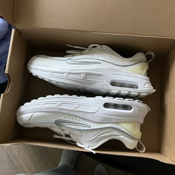 Brand new in box Nike Air Max pure white Nikes Women’s size 9 - Picture 6 of 9